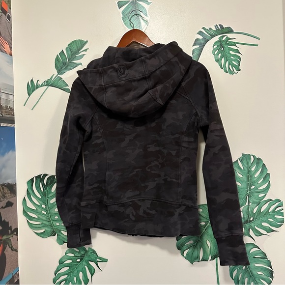 ‼️SOLD‼️Lululemon Camo Scuba Hoodie - Picture 4 of 6